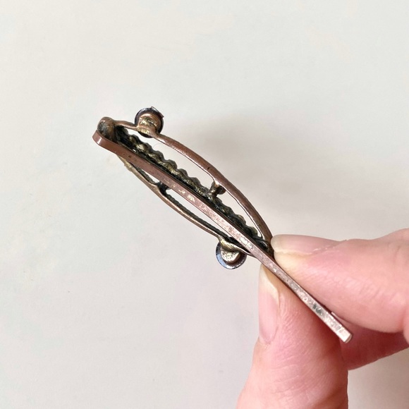 Vintage Costume Jewelry Rhinestone Studded Hair Pin - Picture 6 of 6